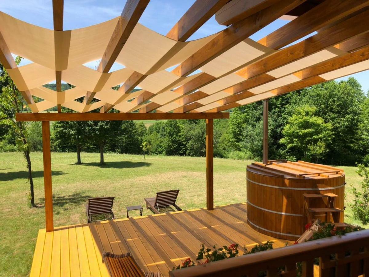 Holiday Homes Vita Natura Раковица Экстерьер фото